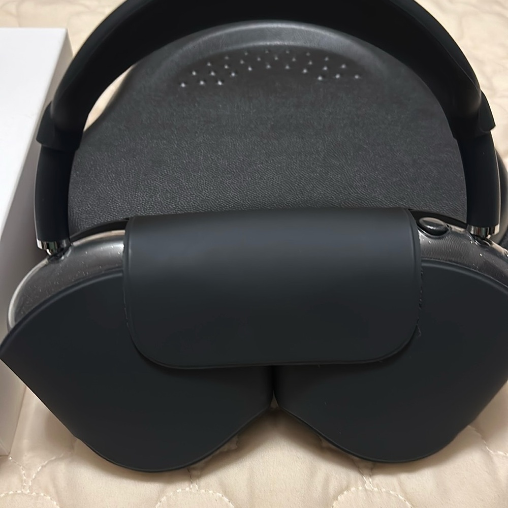 Apple AirPods Max with Smart Case - Space Gray with Black Headband